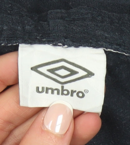 Umbro Men's Black Medium Track Pants Regular Fit Lightweight