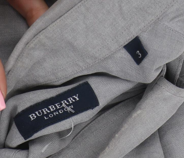 Burberry London Men's Grey Long Sleeve Button-Up Shirt Size M
