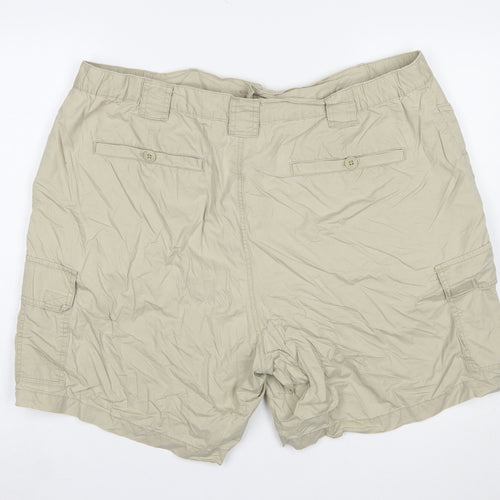Columbia Men's Beige Cotton Cargo Shorts Size 42 Regular Fit