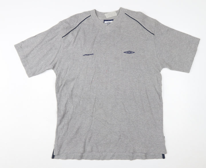 Umbro Mens Grey XL V-Neck Sports T-Shirt Lightweight Cotton