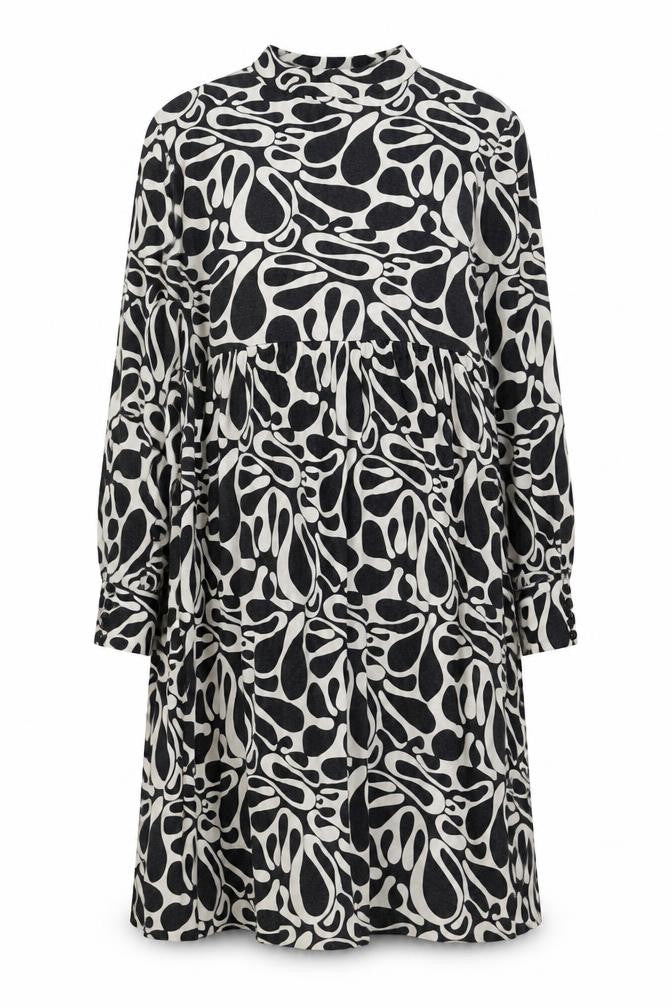 Front view of Oui Set Women’s Black & White Geometric Shift Dress, size UK 10