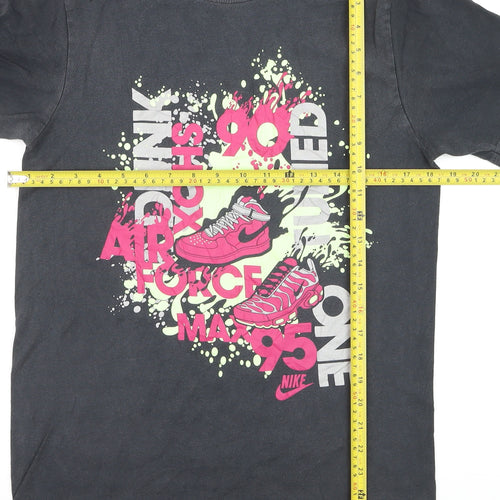 Nike Womens Black Graphic T-Shirt Small Short Sleeve Sportswear