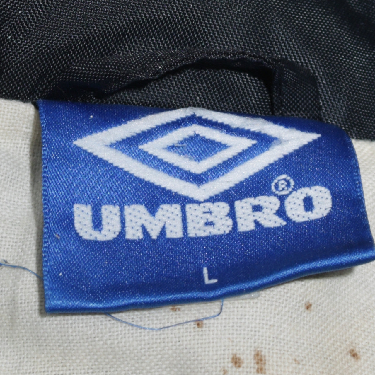 Umbro Men's Black L Lightweight Retro Windbreaker Sports Jacket