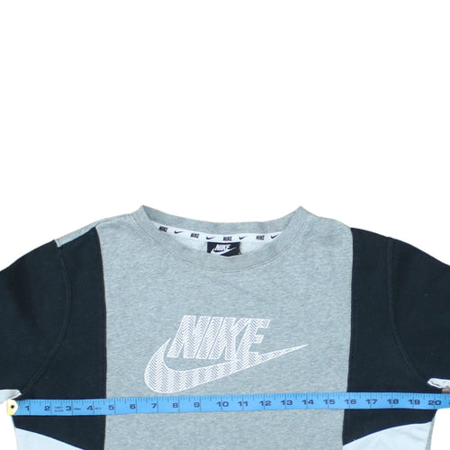 Nike Boys Grey XL Colourblock Crew Neck Pullover Sweatshirt
