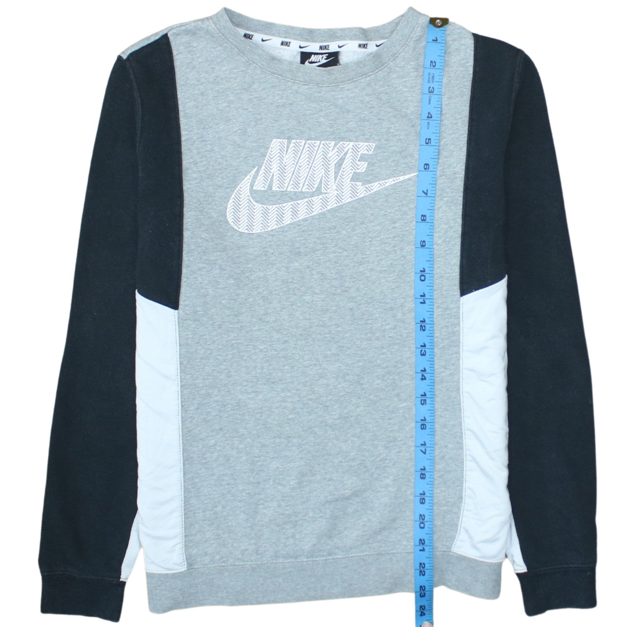 Nike Boys Grey XL Colourblock Crew Neck Pullover Sweatshirt