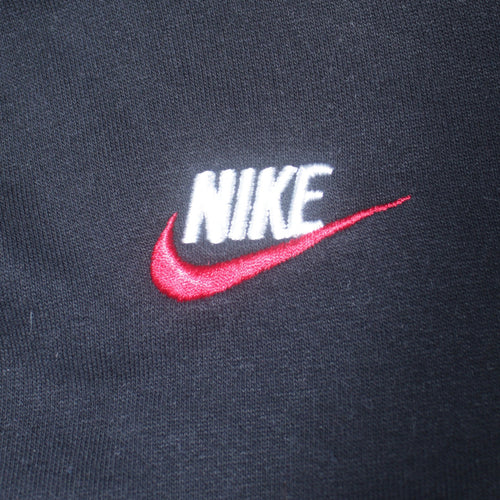 Nike Boys Black XL Pullover Hoodie with Embroidered Logo