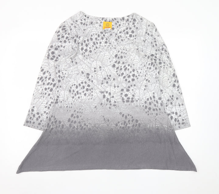 Ruby Rd. Women’s Grey Tunic Blouse Small 3/4 Sleeve Animal Print