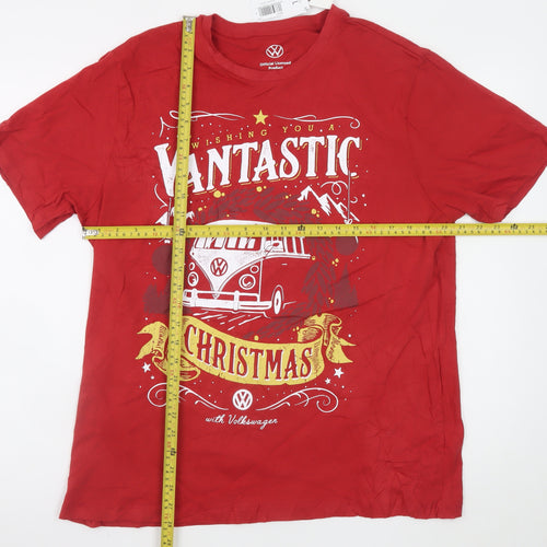 Volkswagen Men's Red Christmas Graphic T-Shirt Size L