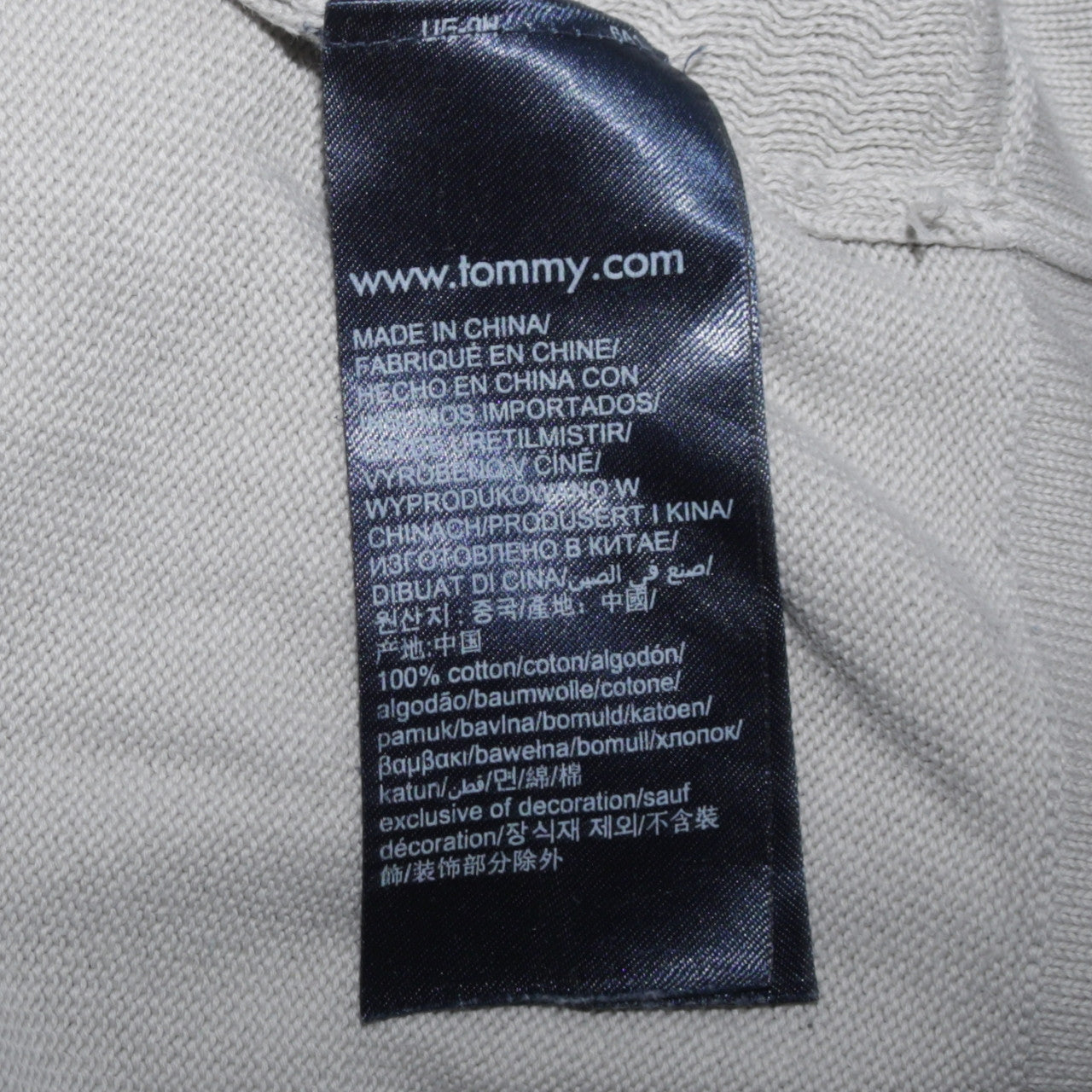 Tommy Hilfiger Men's Beige Organic Cotton V-Neck Jumper Size L