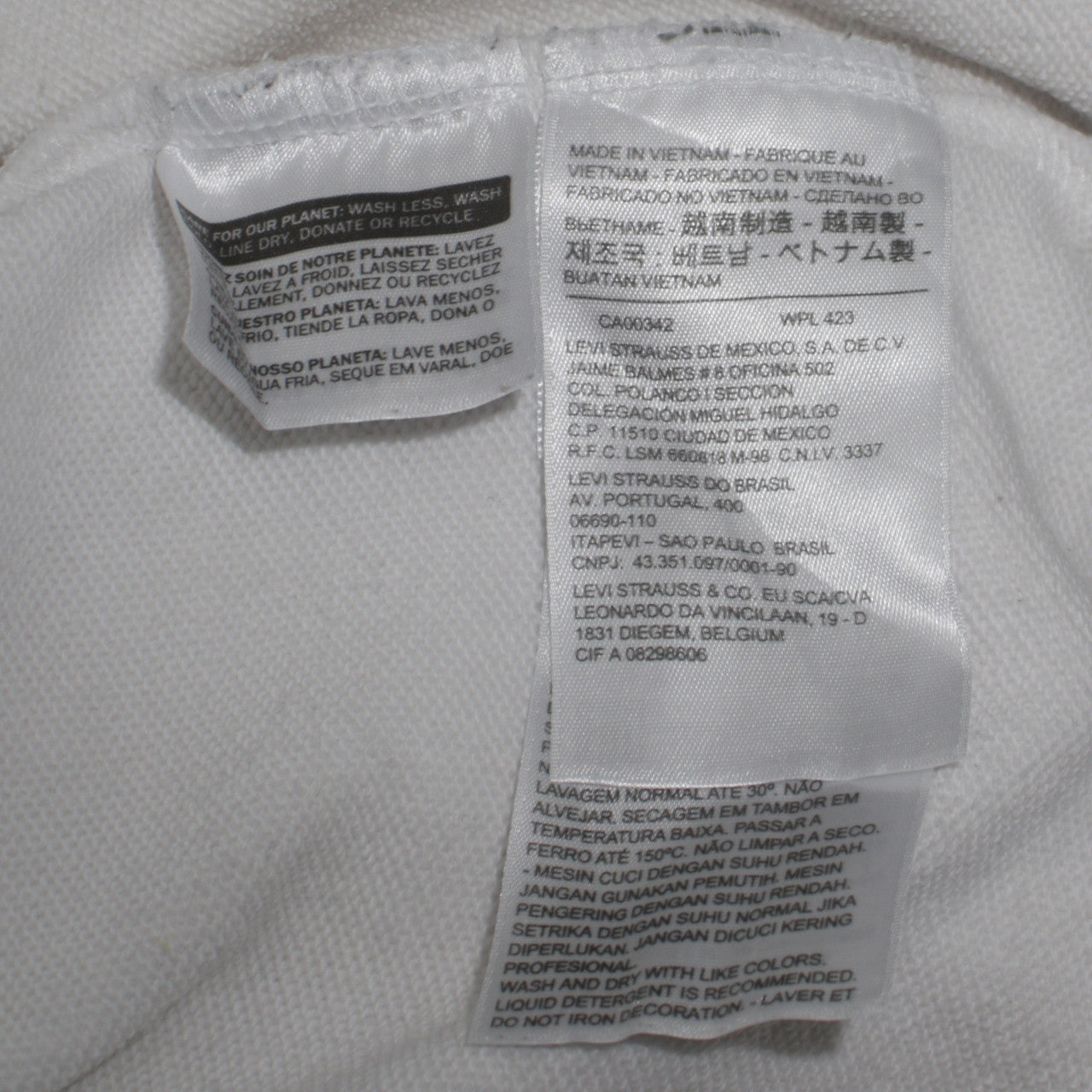 Levi's Womens White Large Pullover Hoodie with Logo Print