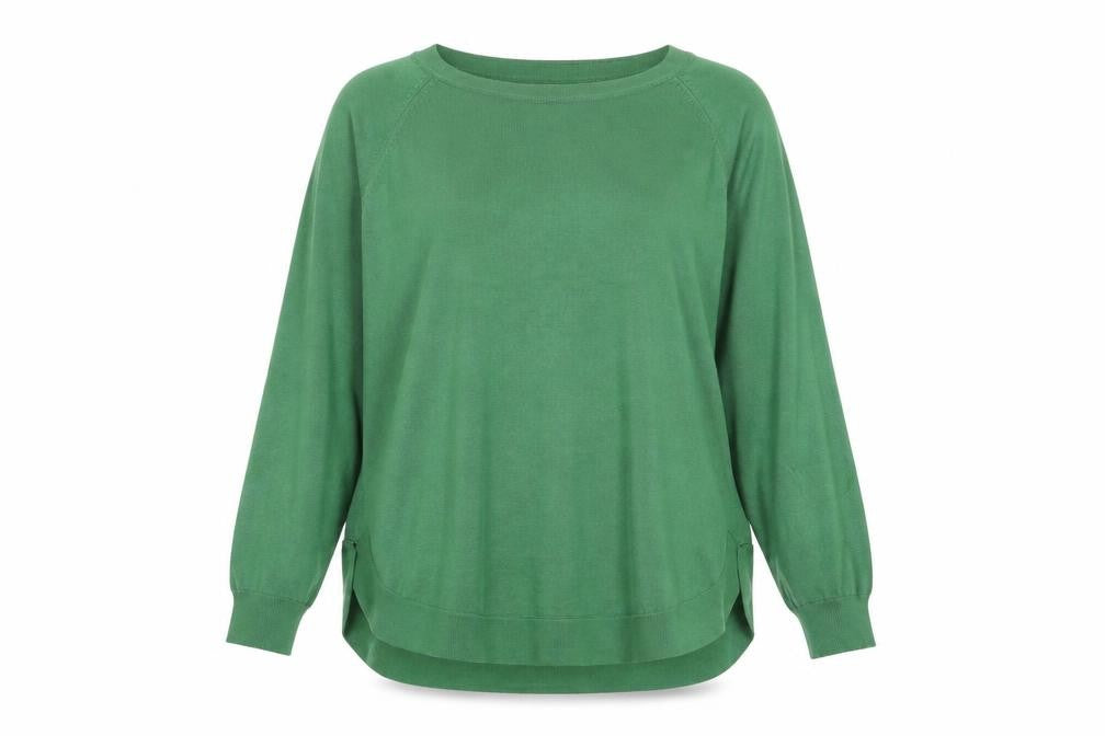Front view of Gallery Women's Green XL Crew Neck Long Sleeve Knit jumper