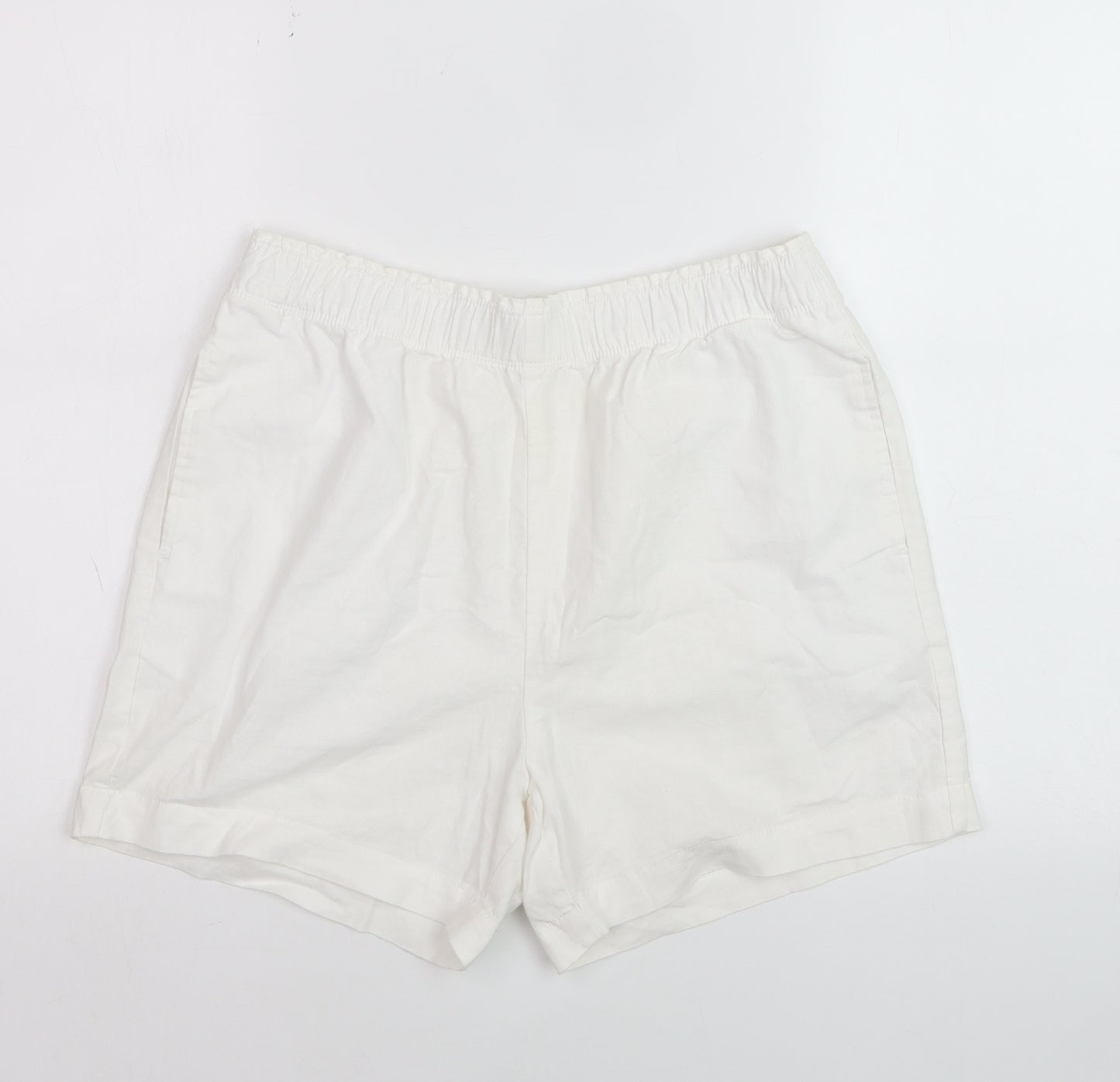 Dunnes Women’s White Linen Blend Chino Shorts Size S