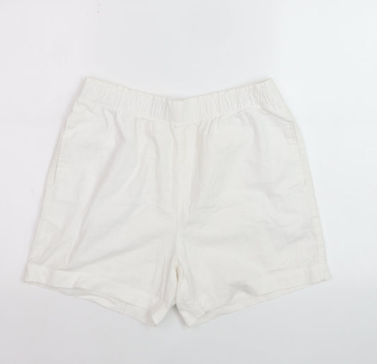 Dunnes Women’s White Linen Blend Chino Shorts Size S