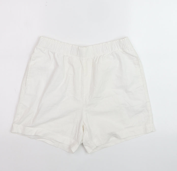 Dunnes Women’s White Linen Blend Chino Shorts Size S