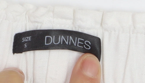 Dunnes Women’s White Linen Blend Chino Shorts Size S