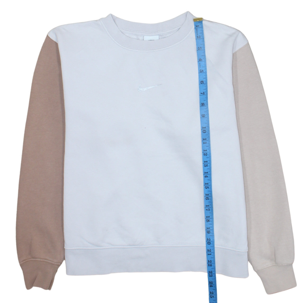 Nike Women’s Beige & White Colourblock Loose Fit Sweatshirt Size S