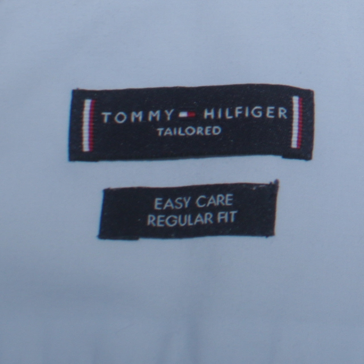 Tommy Hilfiger Men's Blue Regular Fit Long Sleeve Button-Up Shirt