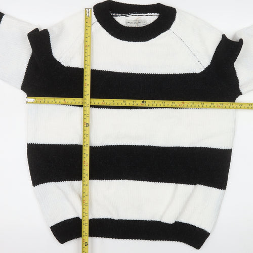 Simple & Opulence Women's Black White Striped Knit Jumper L