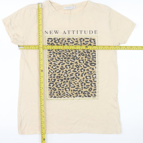 Stradivarius Women's Beige Leopard Print T-Shirt Size S