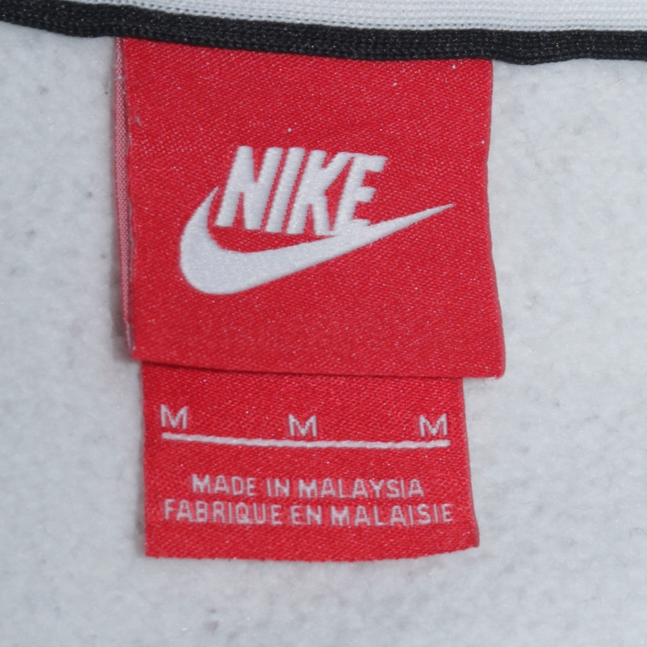 Nike Men's White Crew Neck Pullover Sweatshirt M Graphic Print Cotton Blend