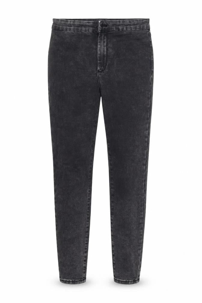 Front view of Denim Co. women’s black skinny stretch jeans, size UK 10