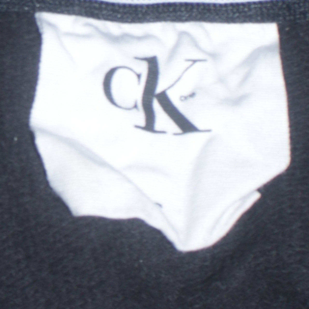 Calvin Klein Men's Black Pullover Hoodie Regular Fit Size M