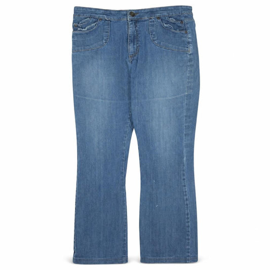 Front view of Beverly Hills Polo Club men’s blue straight denim jeans 40x32