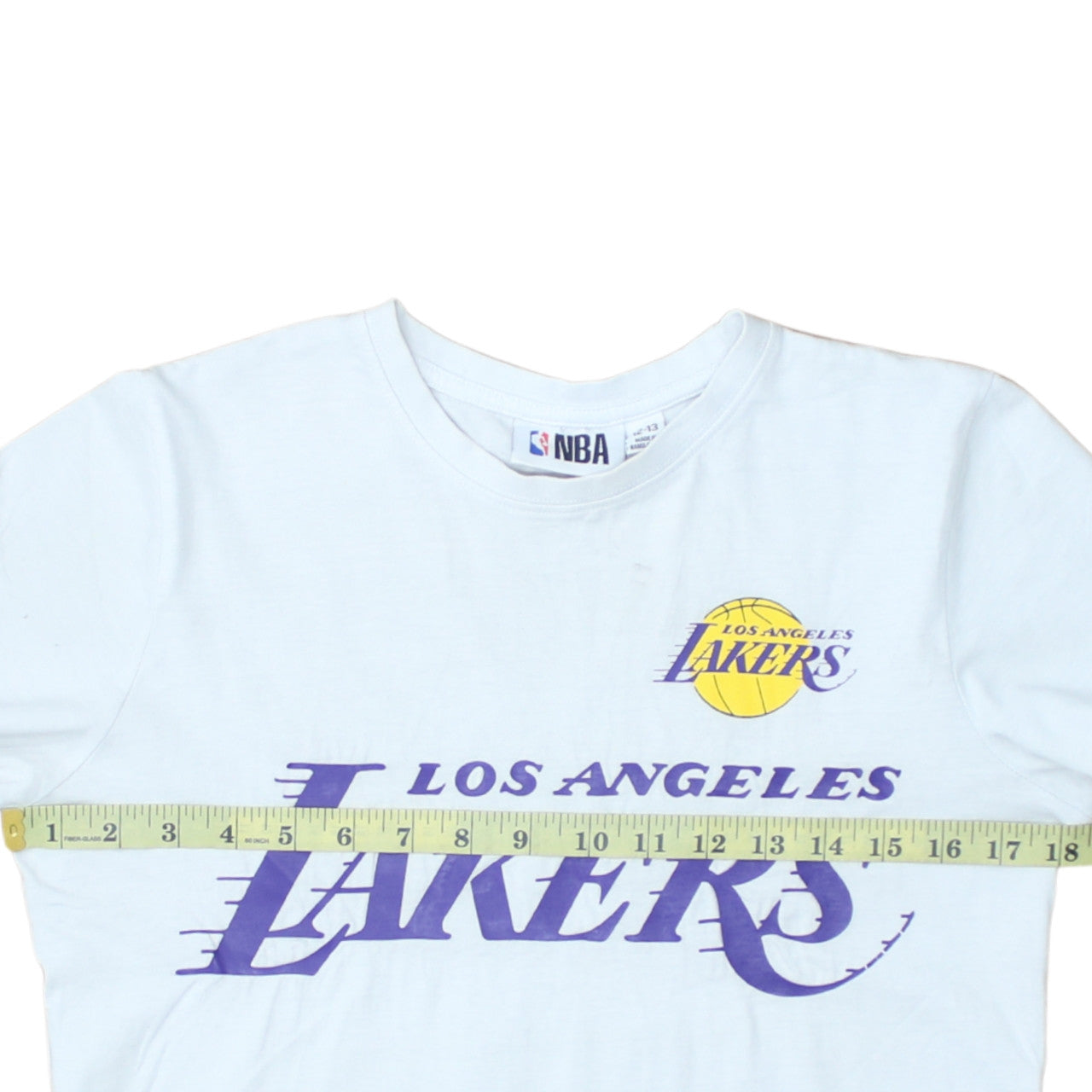 NBA Boys White Los Angeles Lakers LeBron James 12-13 Years Graphic T-Shirt