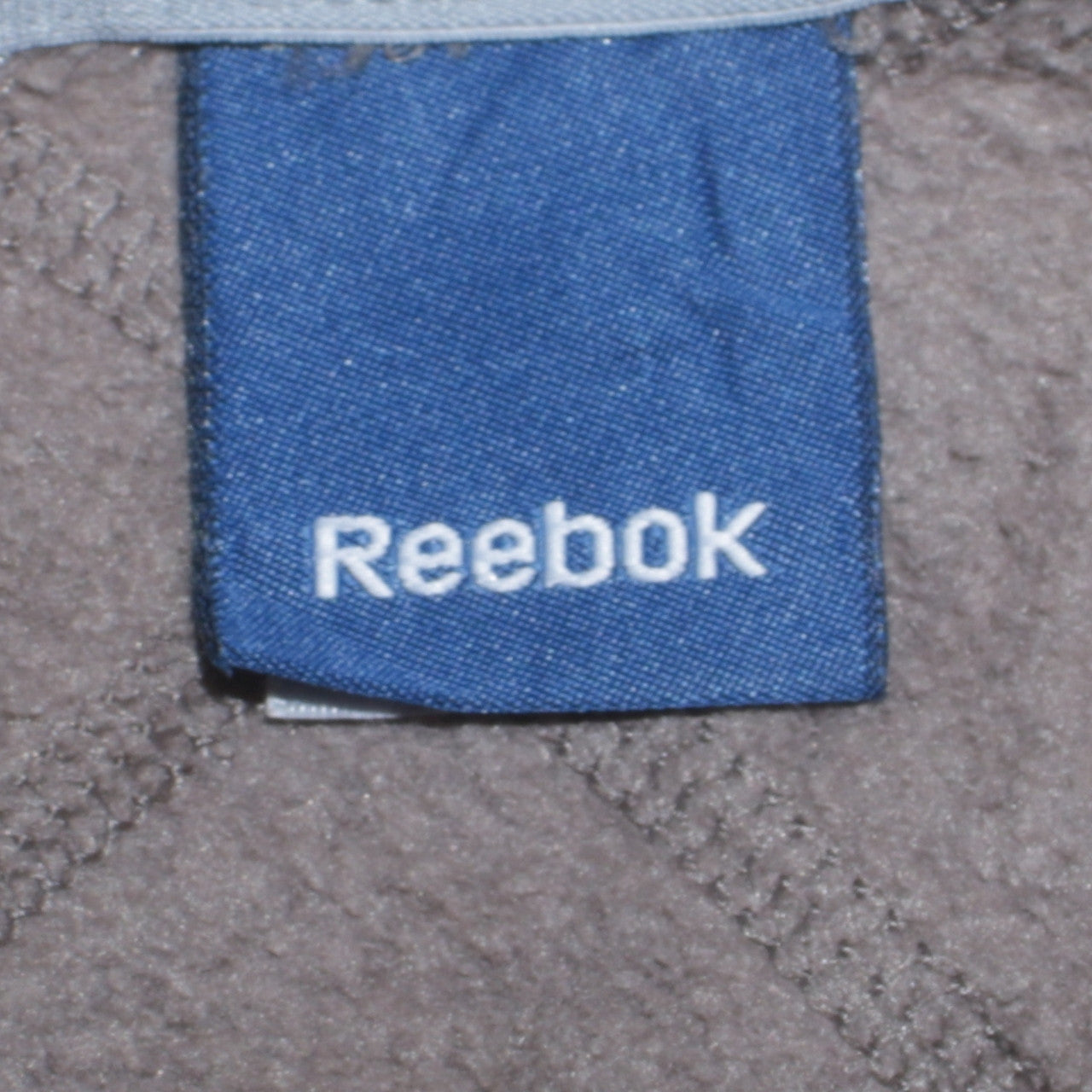 Reebok Women’s Grey Pullover Hoodie Size M Cotton Blend Logo Sweatshirt