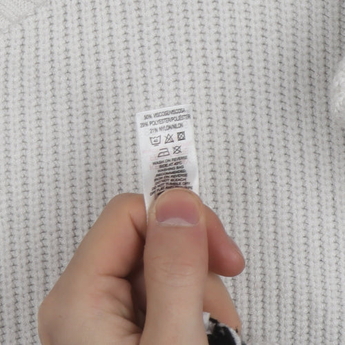 Dunnes Women’s White Striped Mock Neck Half Zip Jumper Size 12