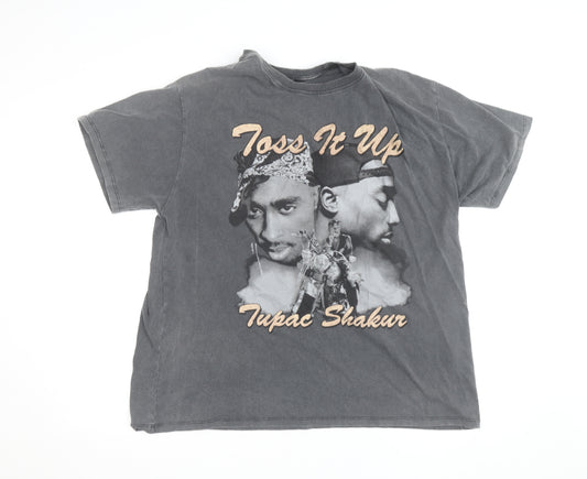 Bershka Men's Grey Tupac Shakur Graphic Band T-Shirt Size M