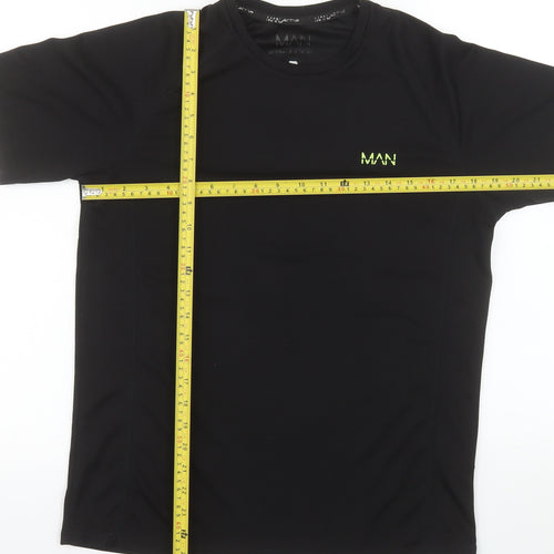MAN Active Men's Black Medium Athletic T-Shirt Lightweight