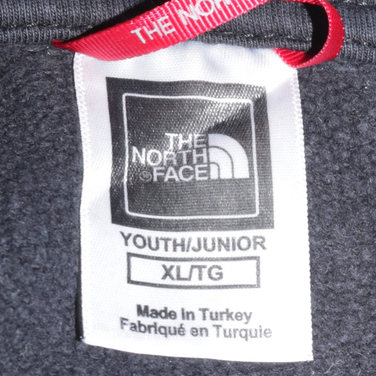 The North Face Boys Black XL Pullover Hoodie with Logo Print