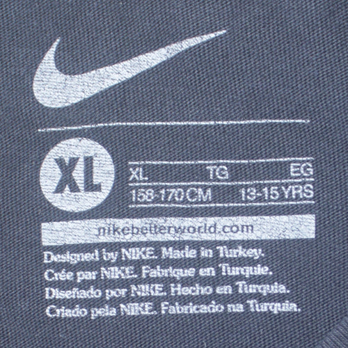Nike Boys Black XL 'Just Do It' Graphic Short Sleeve T-Shirt