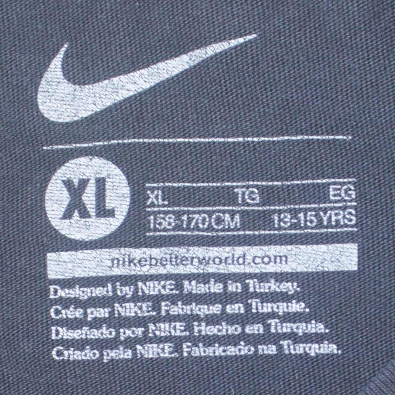 Nike Boys Black XL 'Just Do It' Graphic Short Sleeve T-Shirt