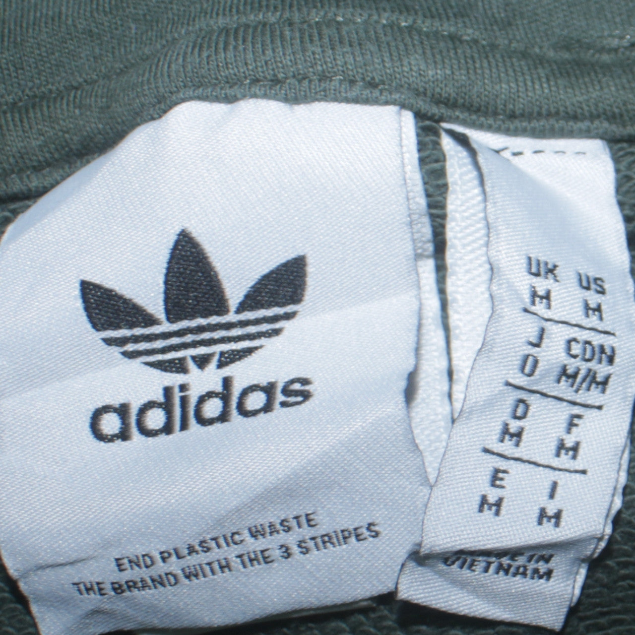 Adidas Adventure Womens Green Pullover Hoodie Size M Classic Fit