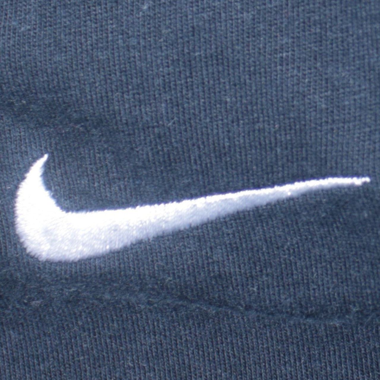 Nike Men's Black V-Neck Regular Fit Cotton T-Shirt Small