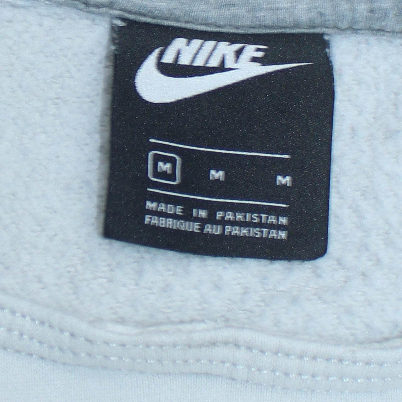 Nike Men's White Crew Neck Pullover Sweatshirt M Sports Fleece
