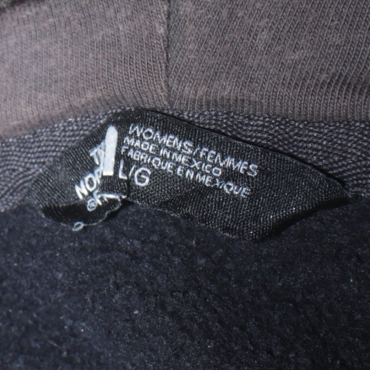 The North Face Womens Black Large Pullover Hoodie with Logo Print