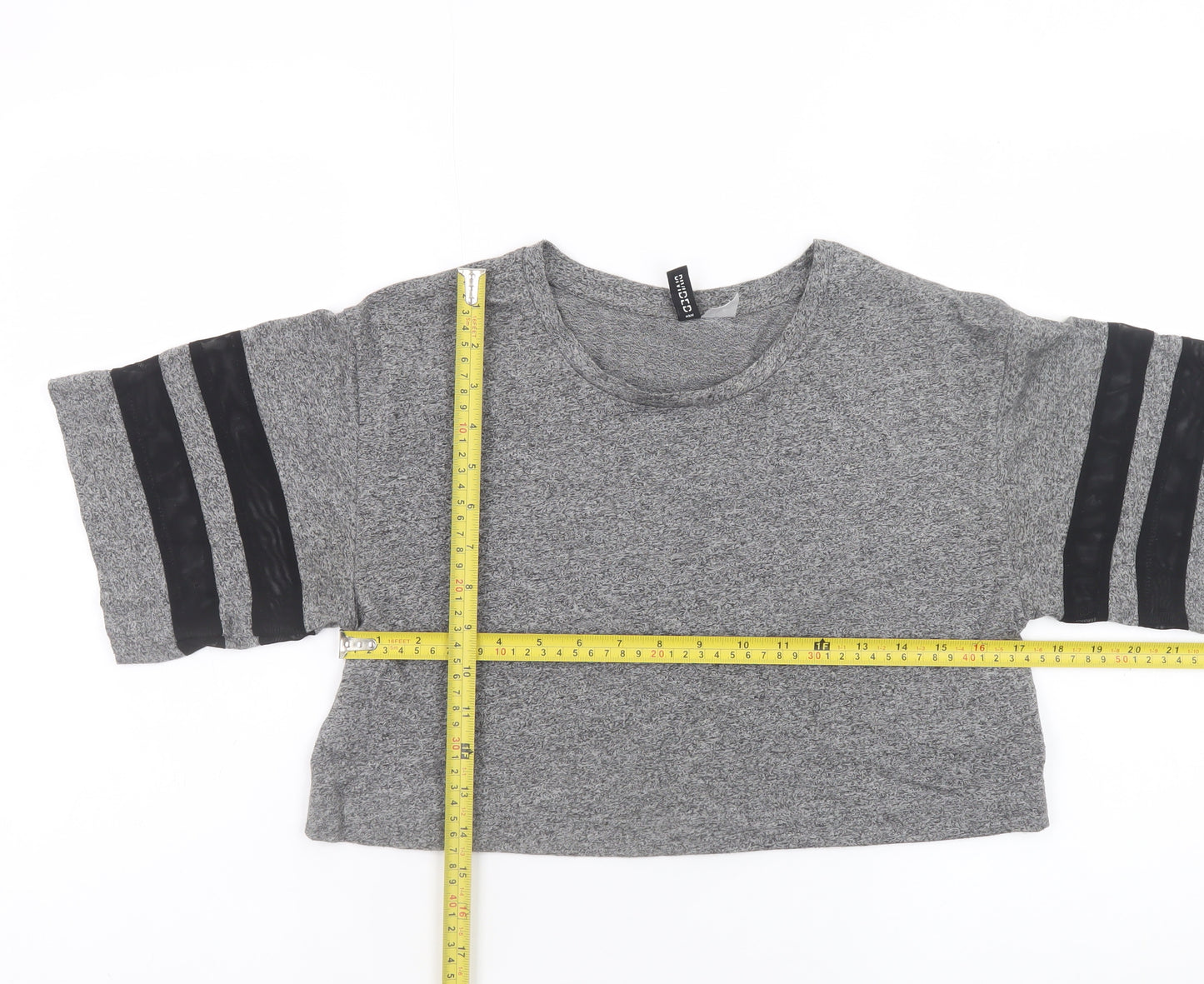 H&M Divided Women’s Grey Cropped Jersey T-Shirt Size S