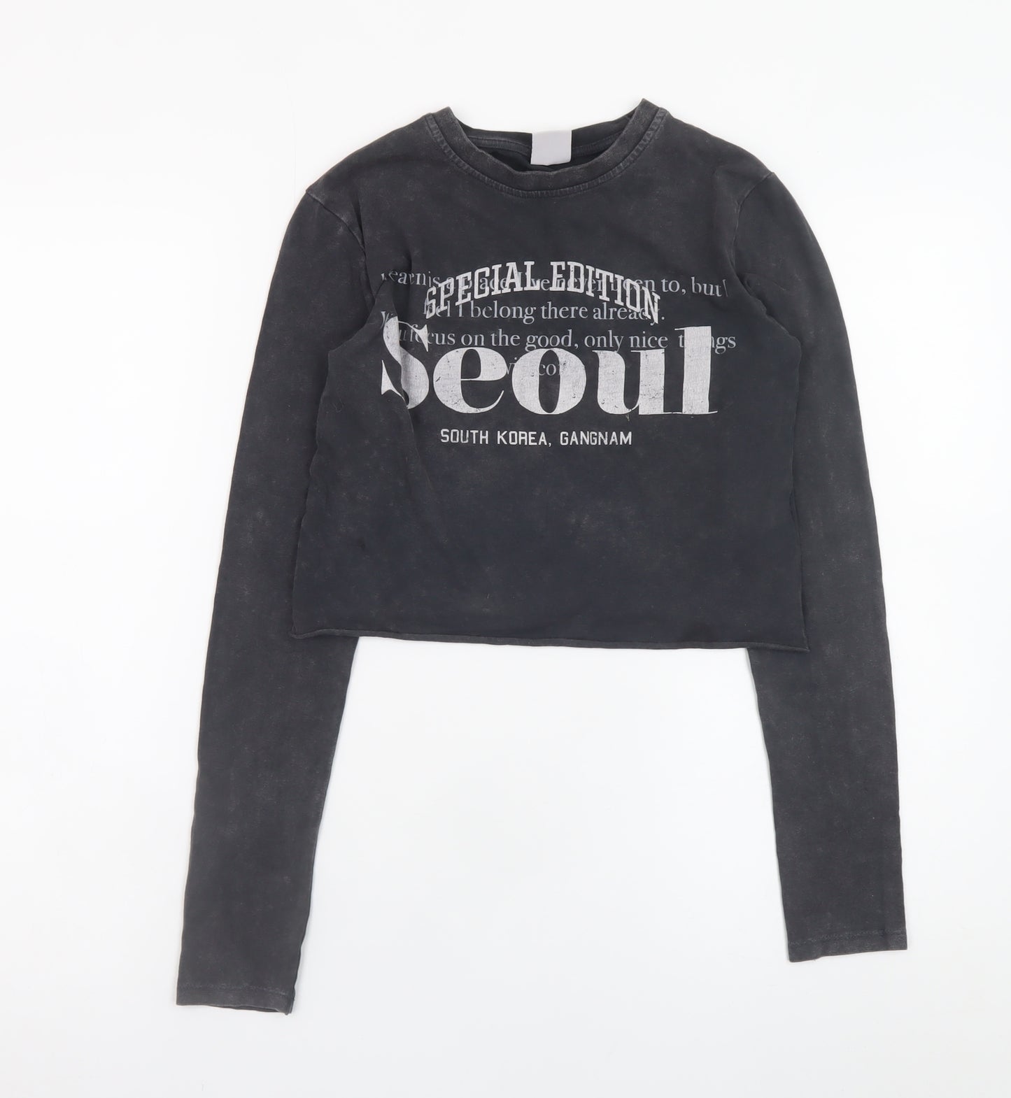 Bershka Women Black Cropped Long Sleeve Seoul Graphic T-Shirt Size S