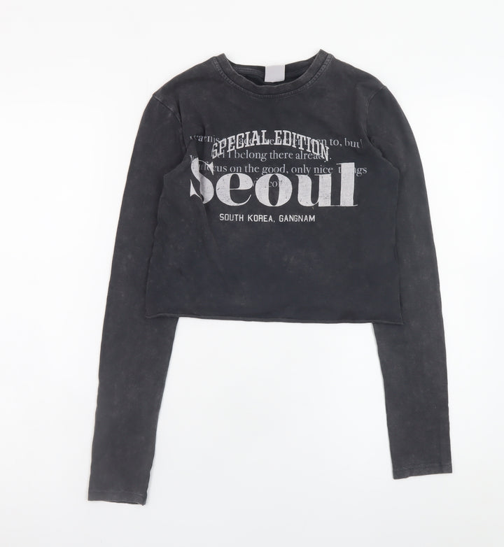 Bershka Women Black Cropped Long Sleeve Seoul Graphic T-Shirt Size S