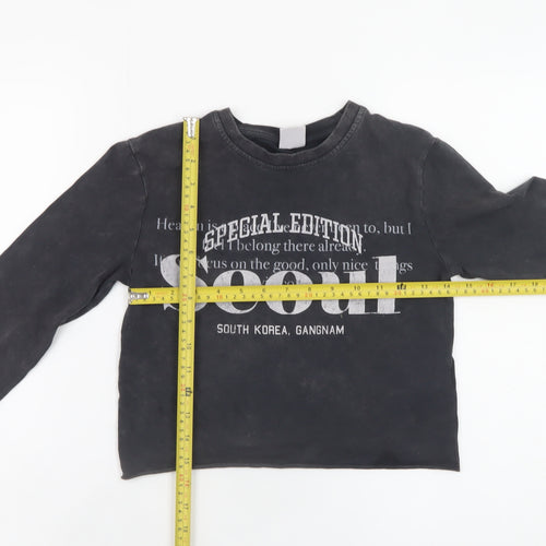 Bershka Women Black Cropped Long Sleeve Seoul Graphic T-Shirt Size S
