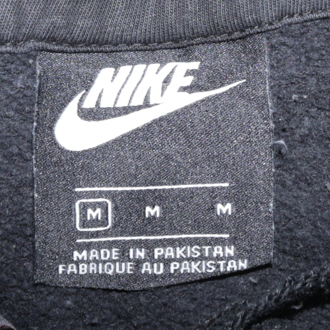 Nike Men's Black Pullover Hoodie M Regular Fit Logo Fleece Sweatshirt