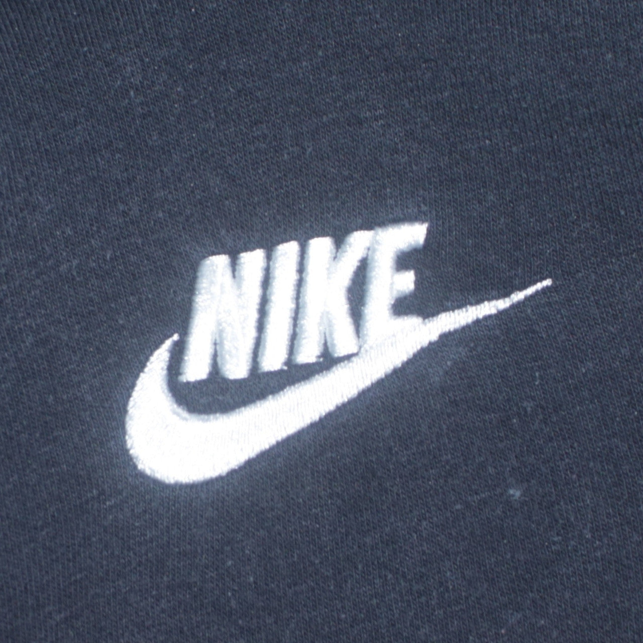 Nike Men's Black Pullover Hoodie Small Logo Sportswear Sweatshirt