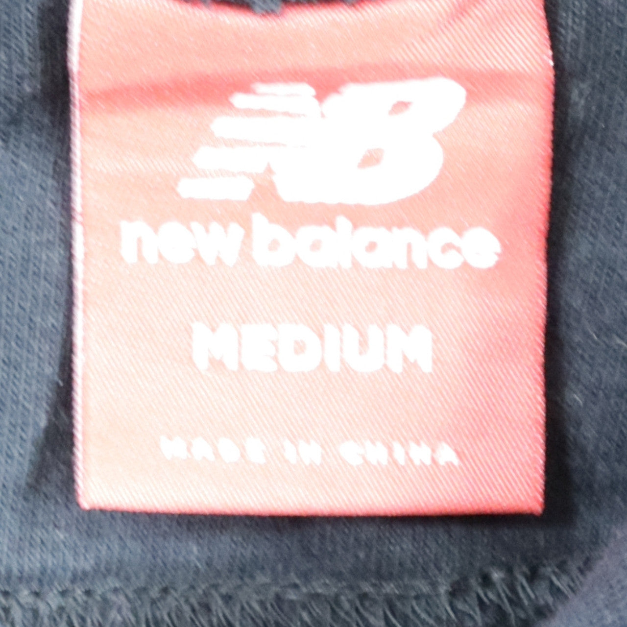 New Balance Womens Black Medium Pullover Hoodie Sweatshirt