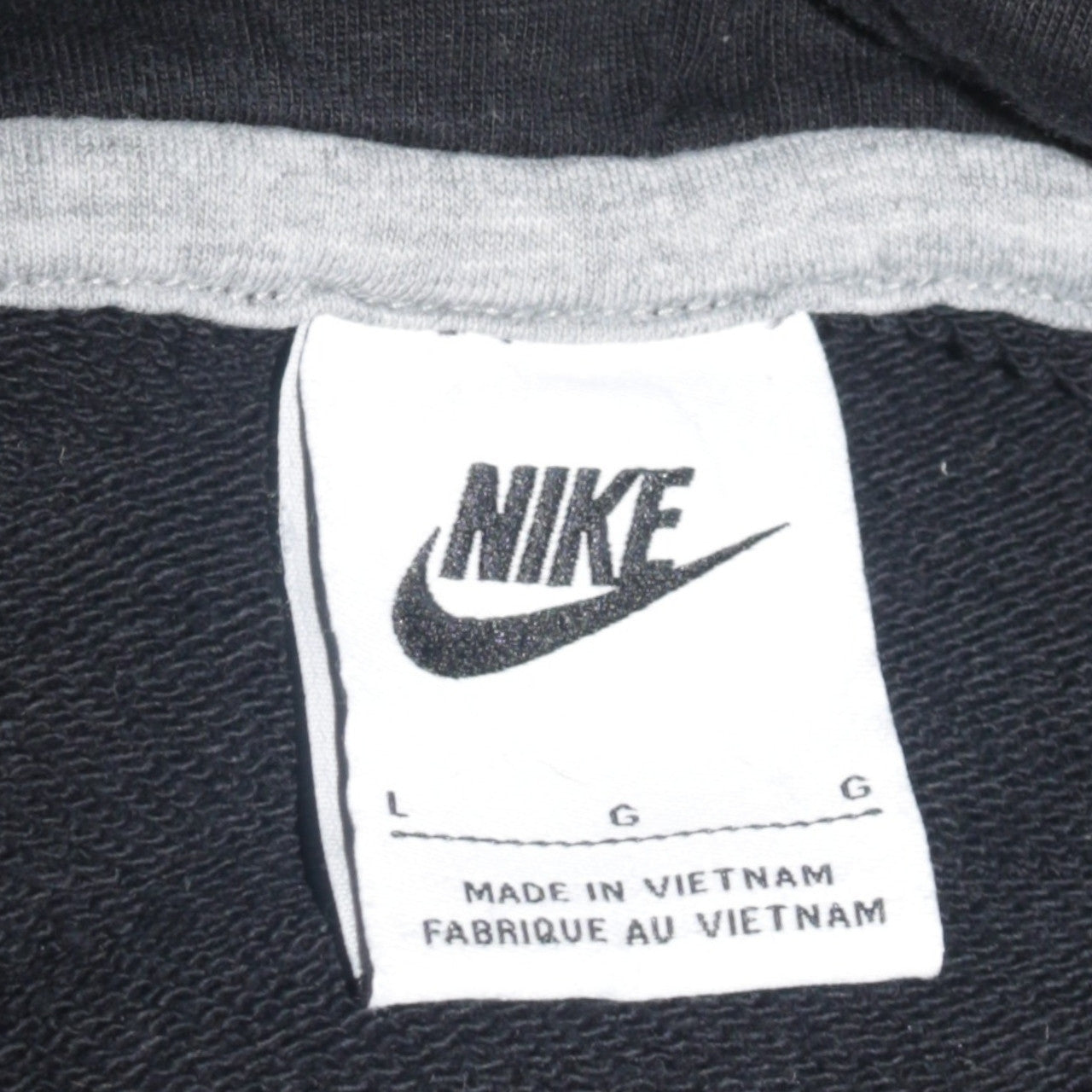 Nike Men's Black Large Pullover Hoodie with Logo Design