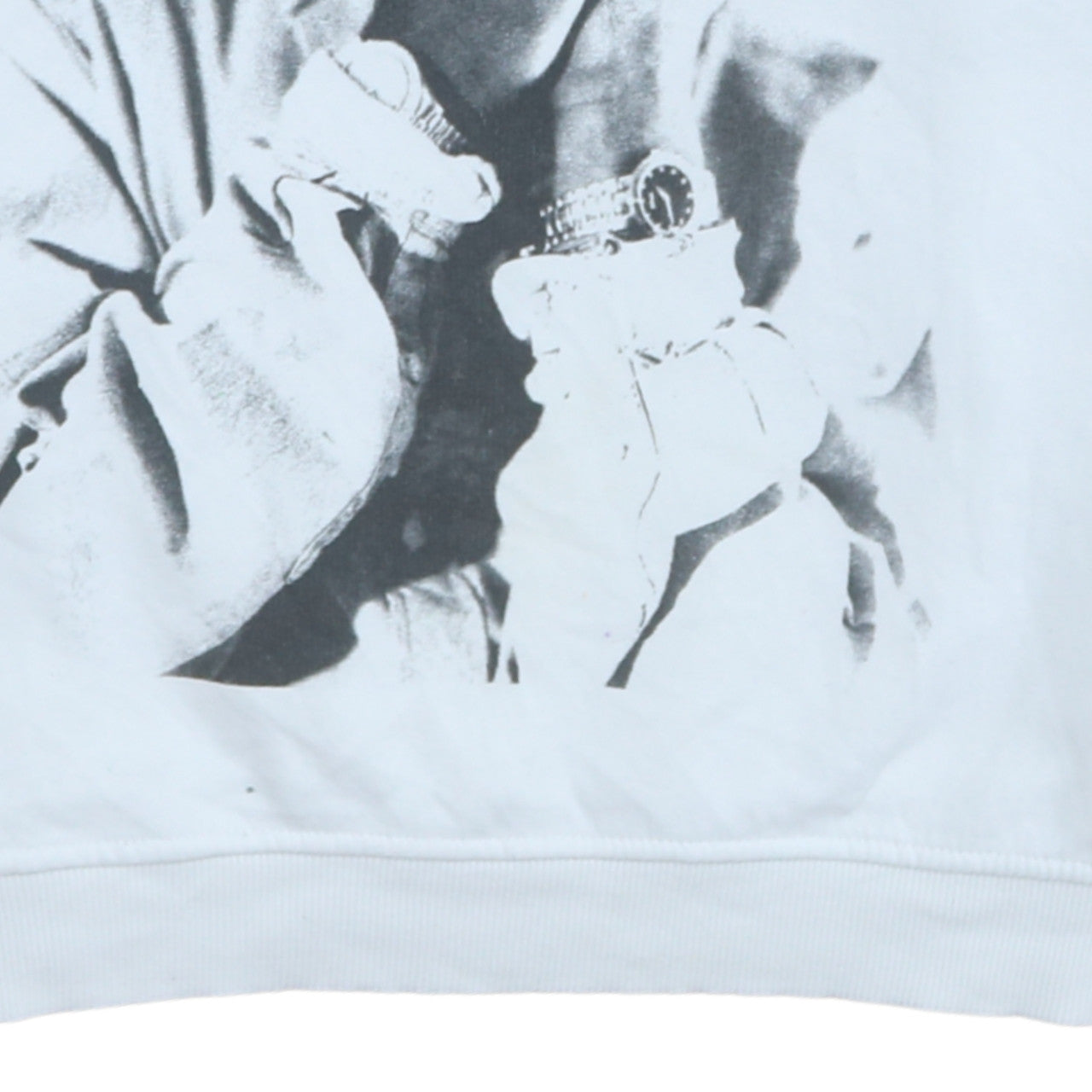 2Pac Women’s White Graphic Pullover Sweatshirt Size 6/8