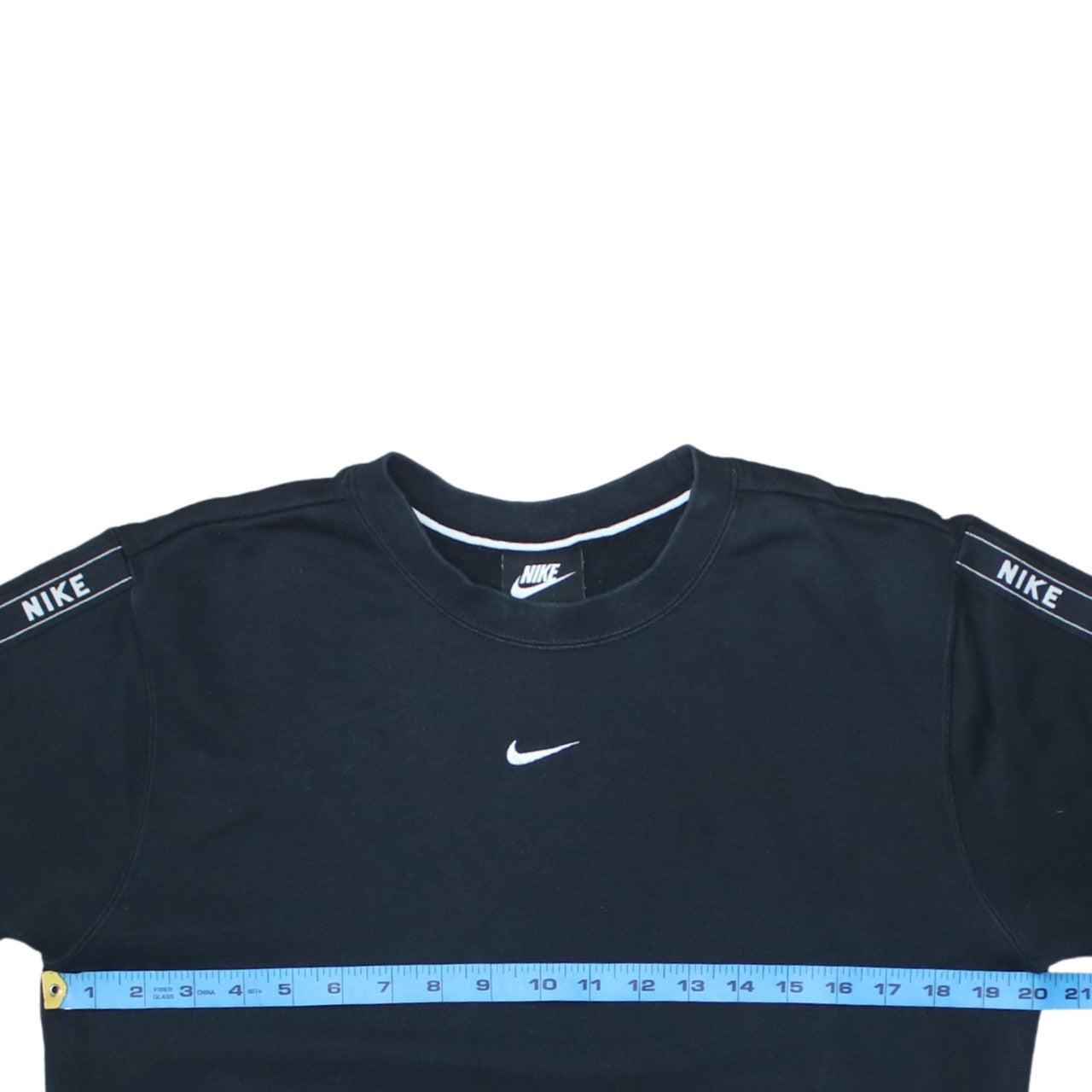 Nike Men's Black Small Logo Pullover Sweatshirt Crew Neck Long Sleeve