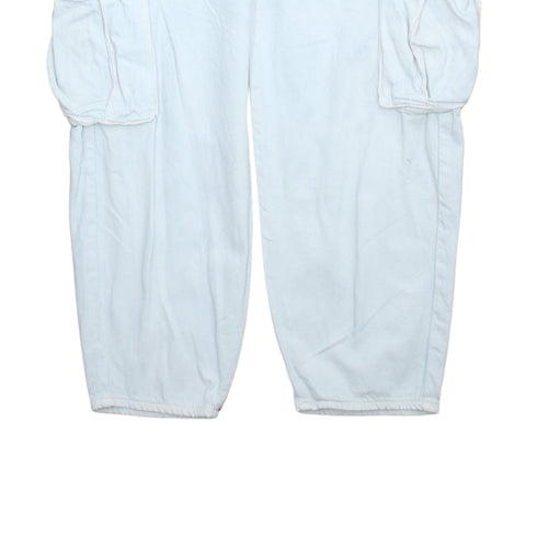 Levi's Women's Light Blue Cargo Jeans Size 31 Relaxed Fit